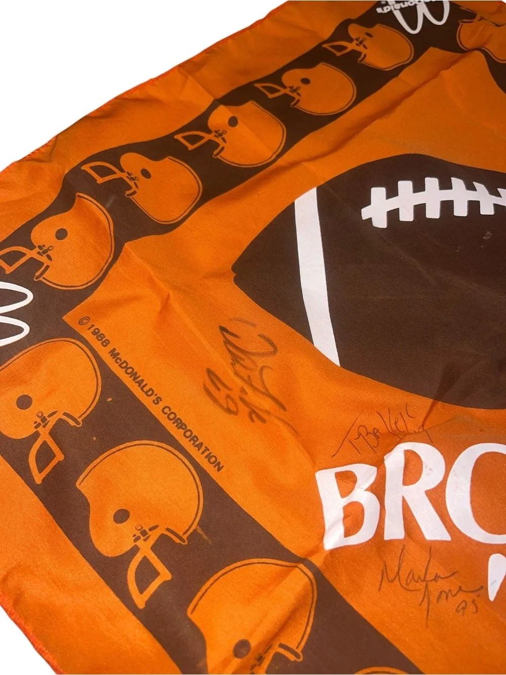 N/A autographs